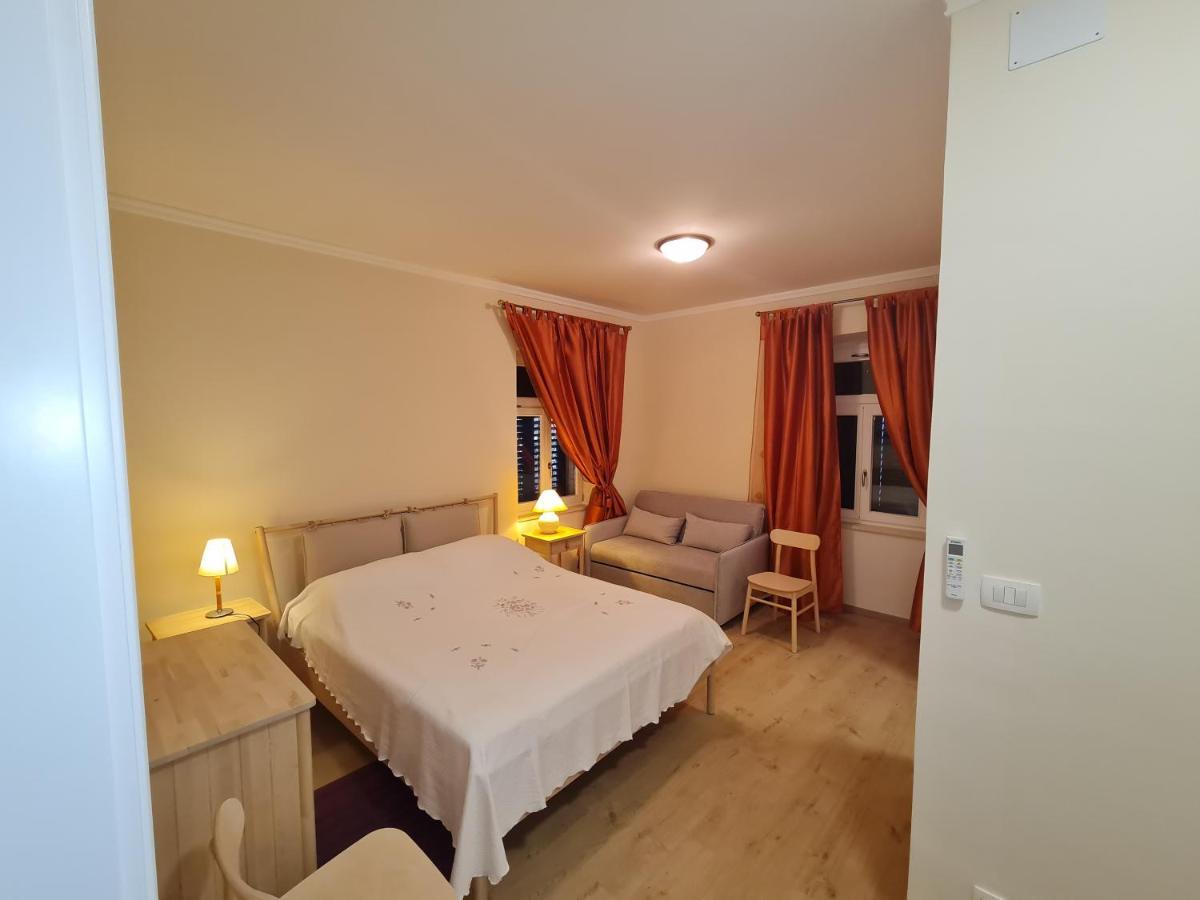 Villa Jure - Apartment Vlasta Lovran Eksteriør billede